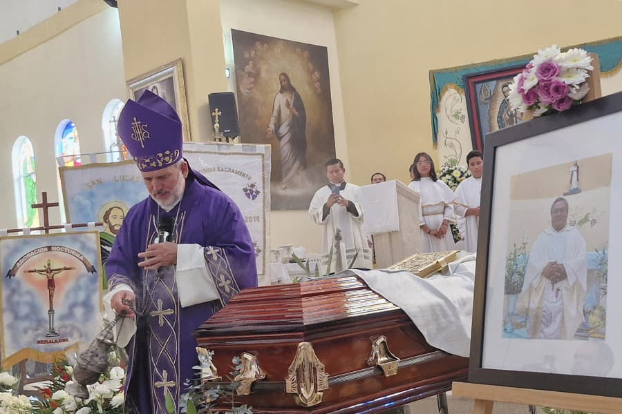 El sacerdote Bertoldo Pantaleón fue hallado sin vida el 6 de octubre dentro de su camioneta