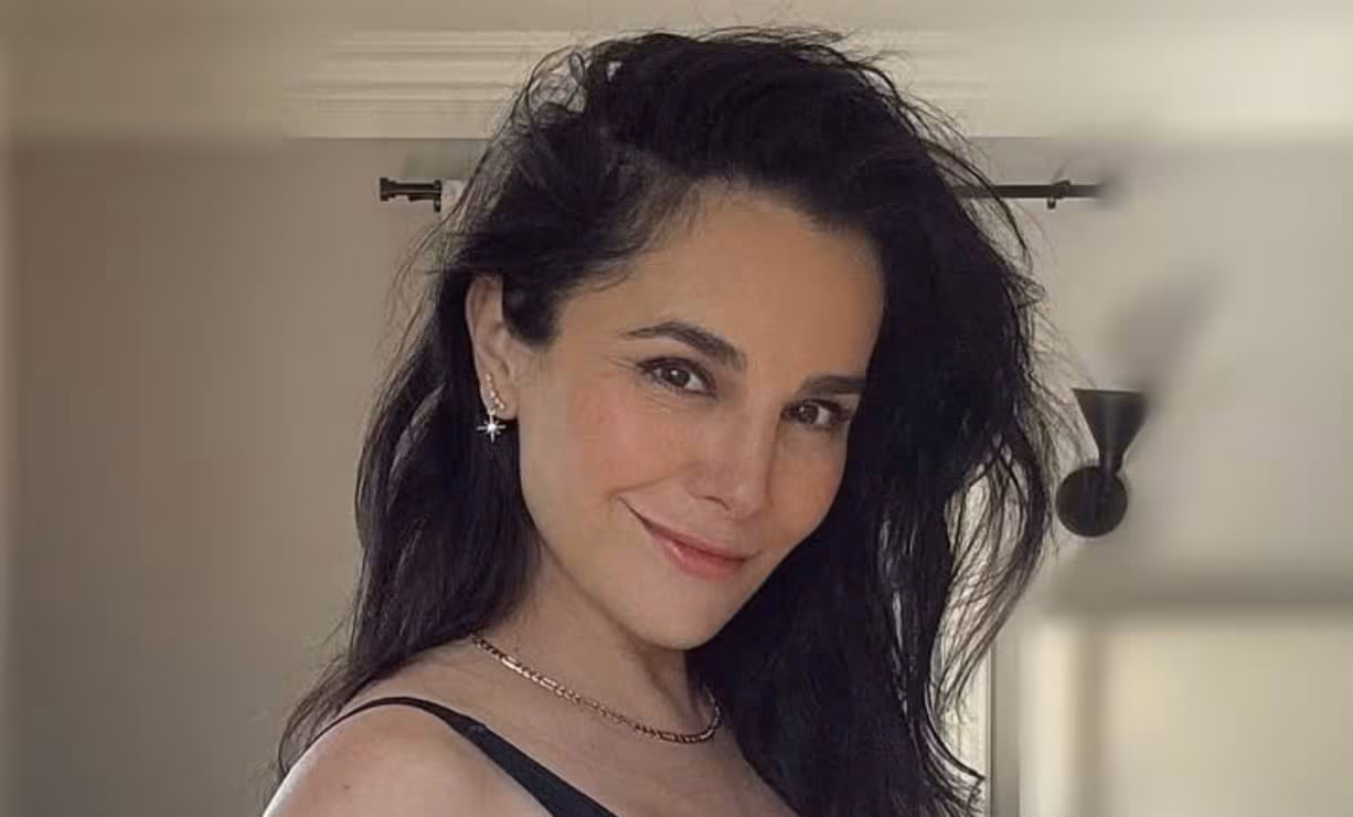 Martha Higareda presume su embarazo momentos antes de dar a luz Martha Higareda presume su embarazo momentos antes de dar a luz