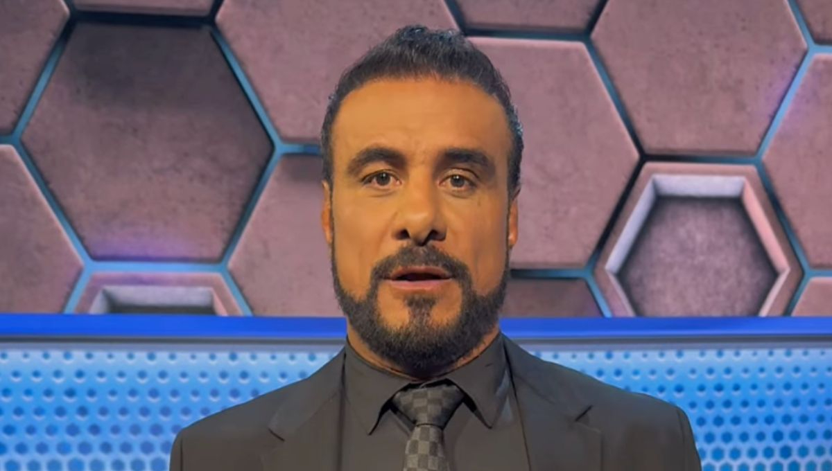 Adrián Marcelo manda polémico mensaje a los participantes de ‘La Granja VIP’ sobre Alberto de Río Adrián Marcelo manda polémico mensaje a los participantes de ‘La Granja VIP’ sobre Alberto de Río