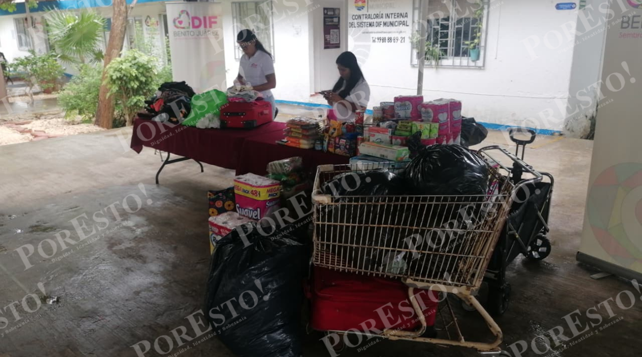 En el centro de acopio del DIF de la región 94 familias comenzaron a dejar alimentos y otros productos En el centro de acopio del DIF de la región 94 familias comenzaron a dejar alimentos y otros productos