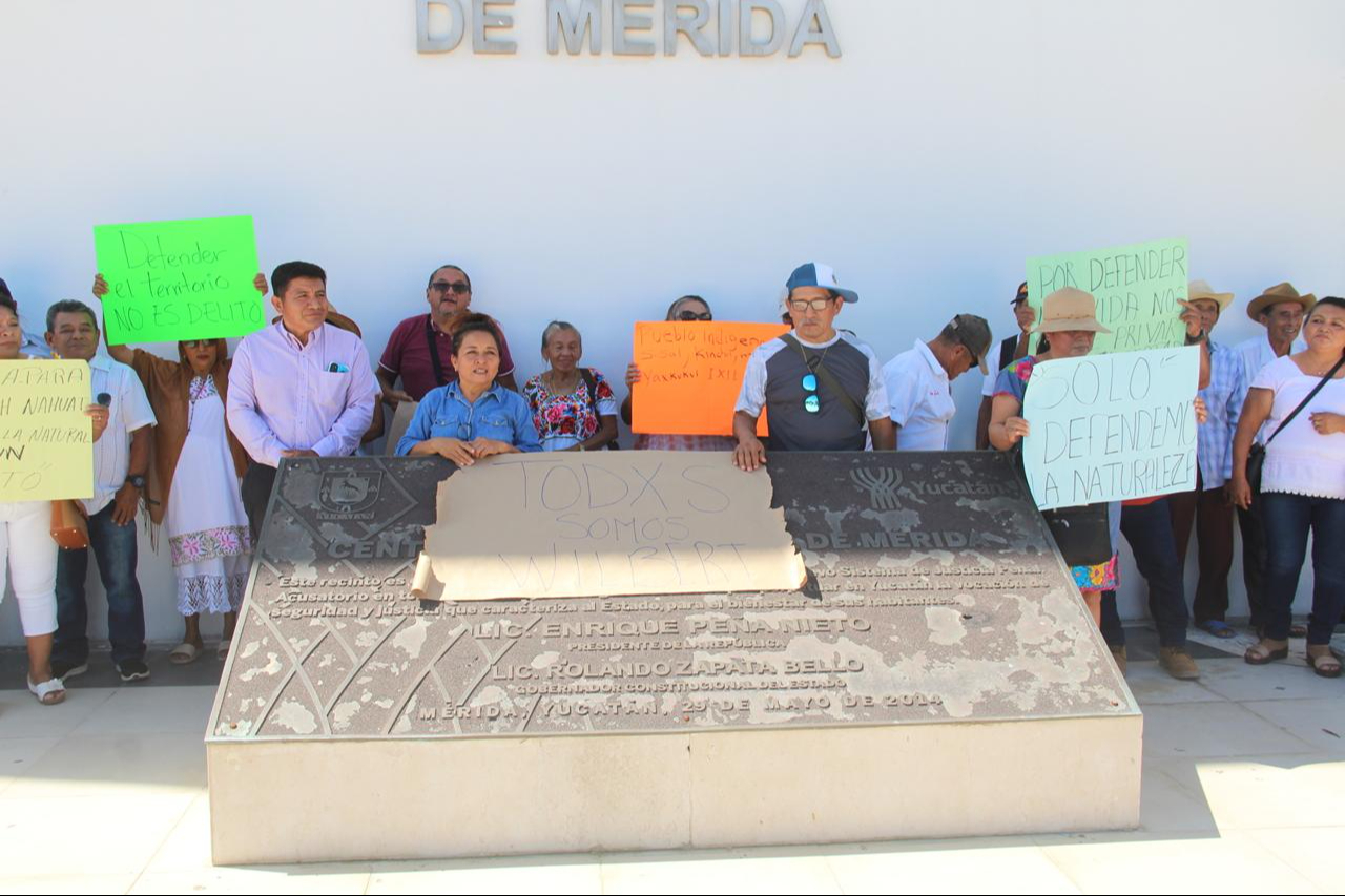 Integrantes de comunidades mayas apoyan a comisario y exigen justicia Integrantes de comunidades mayas apoyan a comisario y exigen justicia