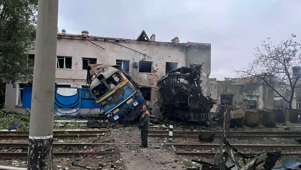 Los bombardeos nocturnos continúan en diversas ciudades ucranianas, por lo que es urgente una “respuesta global contundente” Los bombardeos nocturnos continúan en diversas ciudades ucranianas, por lo que es urgente una “respuesta global contundente”
