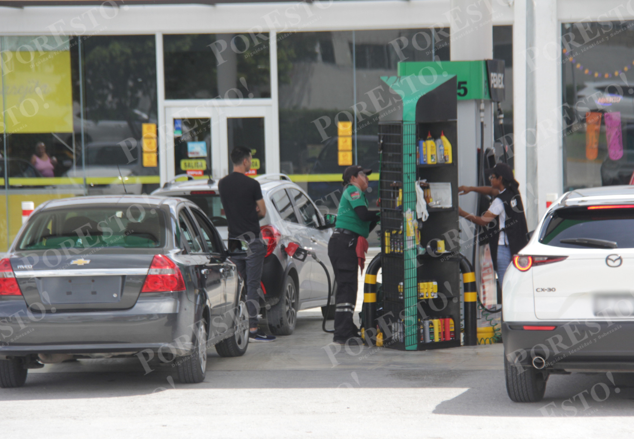 Varios afectados recorren distancias largas para encontrar establecimientos y abastecerse Varios afectados recorren distancias largas para encontrar establecimientos y abastecerse
