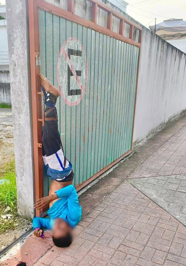 Debido a las agresiones y el riesgo a conductores, vecinos optaron por actuar y amarrar al hombre Debido a las agresiones y el riesgo a conductores, vecinos optaron por actuar y amarrar al hombre