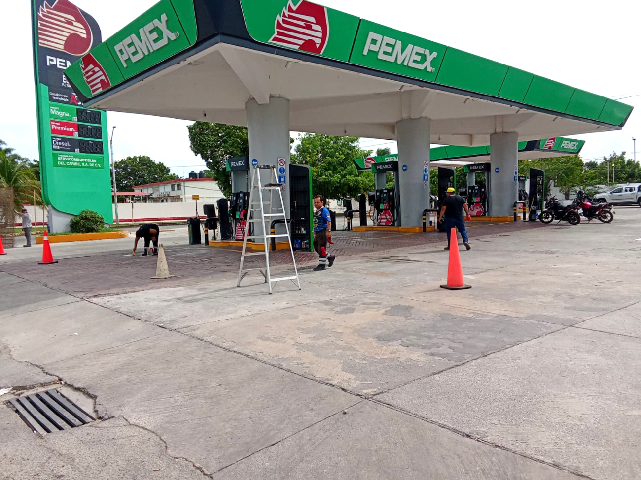Clausuran gasolineras en Quintana Roo por despachar menos gasolina Clausuran gasolineras en Quintana Roo por despachar menos gasolina