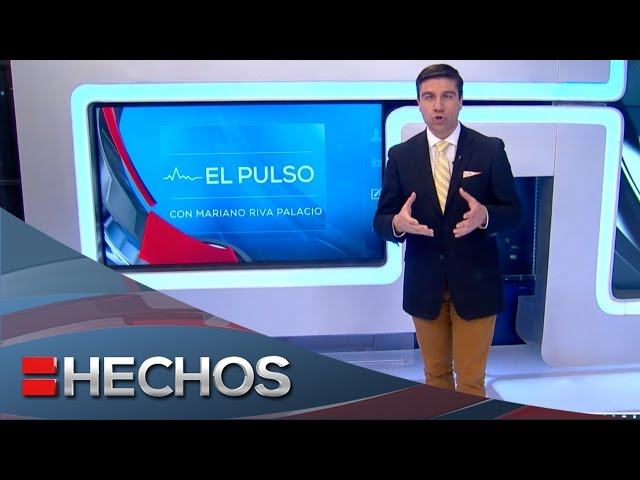 El conductor pidió la mano de su novio. El conductor pidió la mano de su novio.