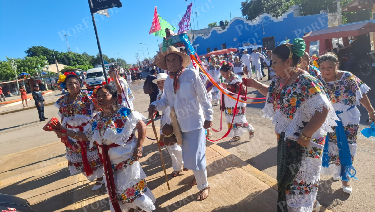 Tradición y espiritualidad se unen en la entrega del maíz nuevo en Campeche Tradición y espiritualidad se unen en la entrega del maíz nuevo en Campeche