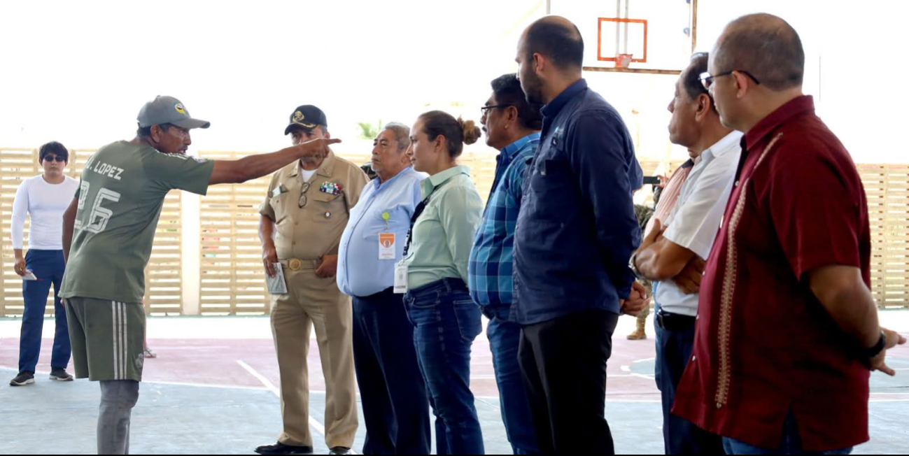 Pescadores de Isla Arena dieron un fuerte reclamo a funcionarios estatales.