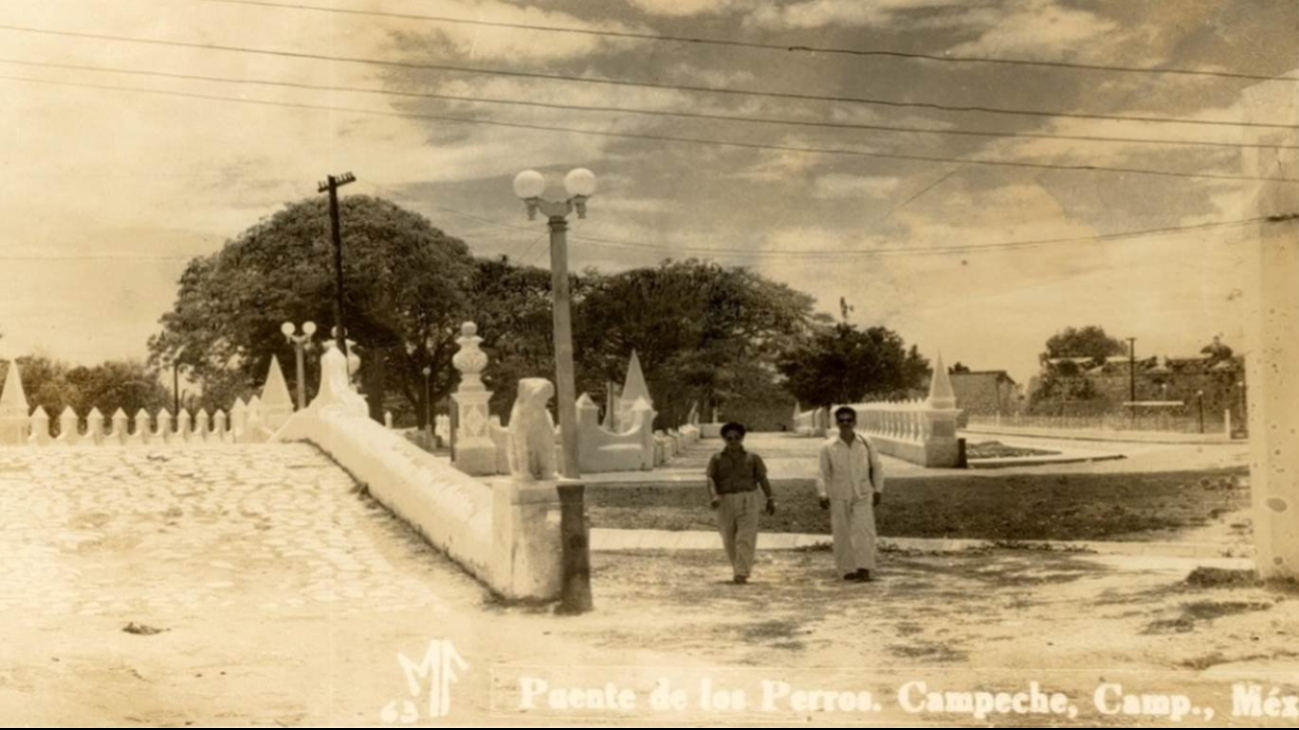 Puente de los Perros en la Alameda del Mercado Principal