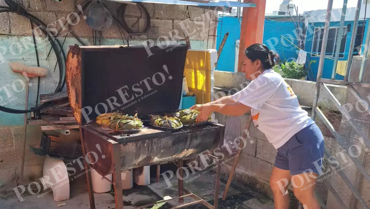 La elaboración del ‘pibipollo’ es una tradición ancestral en Campeche para honrar a los difuntos durante el ‘Hanal Pixán La elaboración del ‘pibipollo’ es una tradición ancestral en Campeche para honrar a los difuntos durante el ‘Hanal Pixán