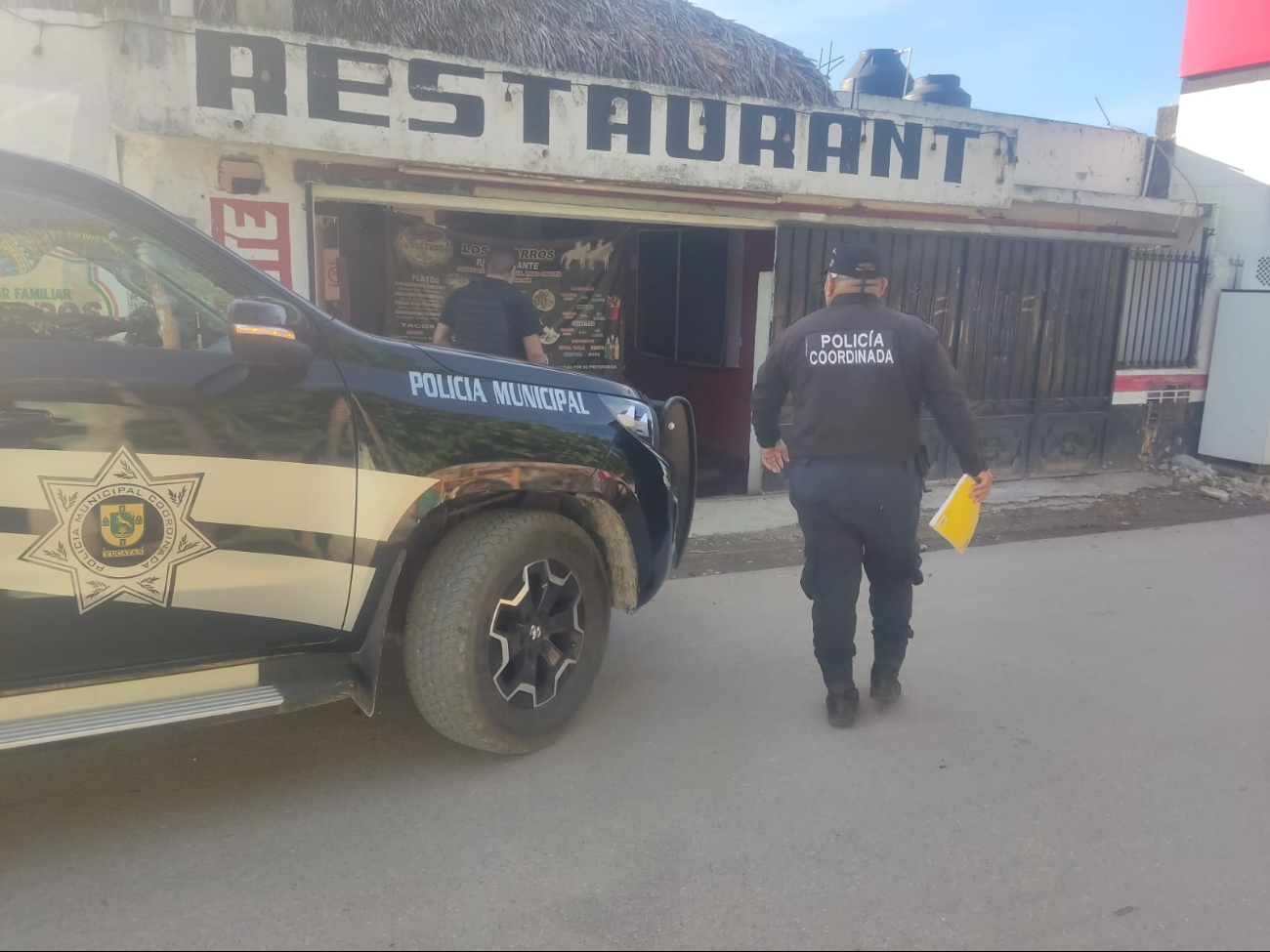Detienen al dueño de un restaurante en Peto por romper los sellos de clausura y portar un arma