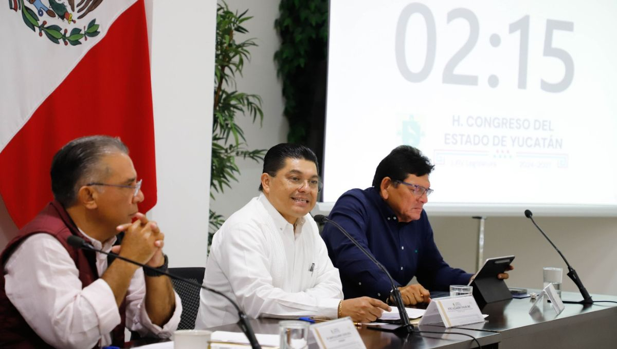 Diputados de Yucatán aprueban Ley del ISSSTEY: reducen la edad de jubilación de 65 a 55 años Diputados de Yucatán aprueban Ley del ISSSTEY: reducen la edad de jubilación de 65 a 55 años
