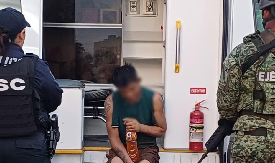 El hombre recibió atención inmediata en cuanto fue localizado.