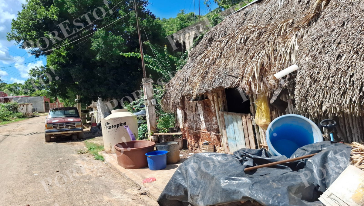 Denuncian que la pipa municipal entrega agua “sucia” y temen afectaciones a la salud. Denuncian que la pipa municipal entrega agua “sucia” y temen afectaciones a la salud.