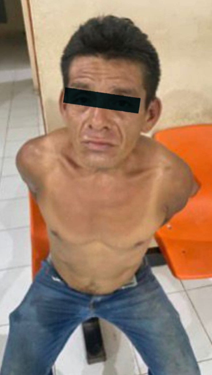 El sujeto fue detenido y trasladado para ponerlo a disposición del MP. El sujeto fue detenido y trasladado para ponerlo a disposición del MP.