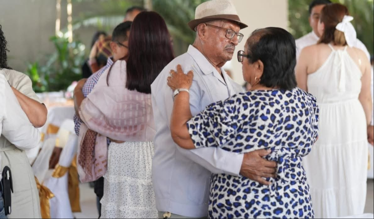 El municipio de Chemax celebrará las Bodas del Renacimiento Maya 2025 el próximo 29 de noviembre. El municipio de Chemax celebrará las Bodas del Renacimiento Maya 2025 el próximo 29 de noviembre.