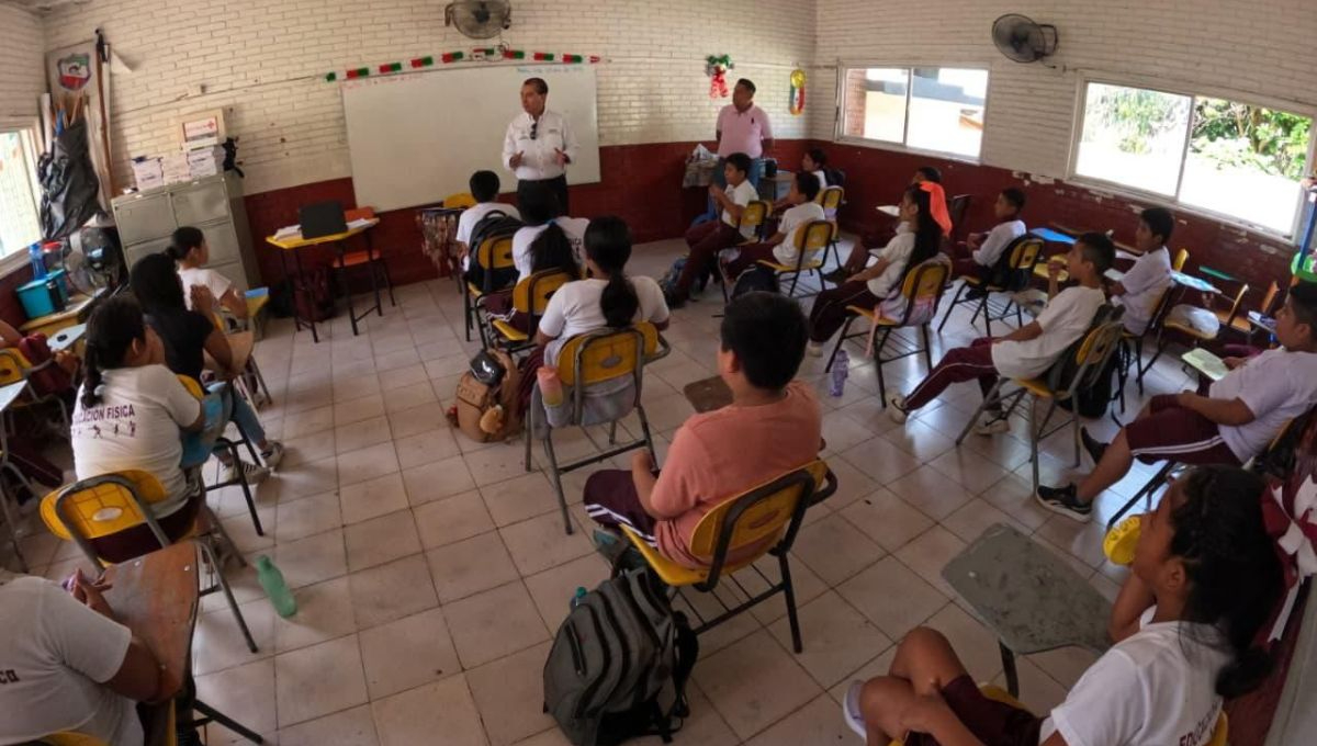 La SEP precisó que 26 mil 105 estudiantes de 229 planteles continúan clases a distancia