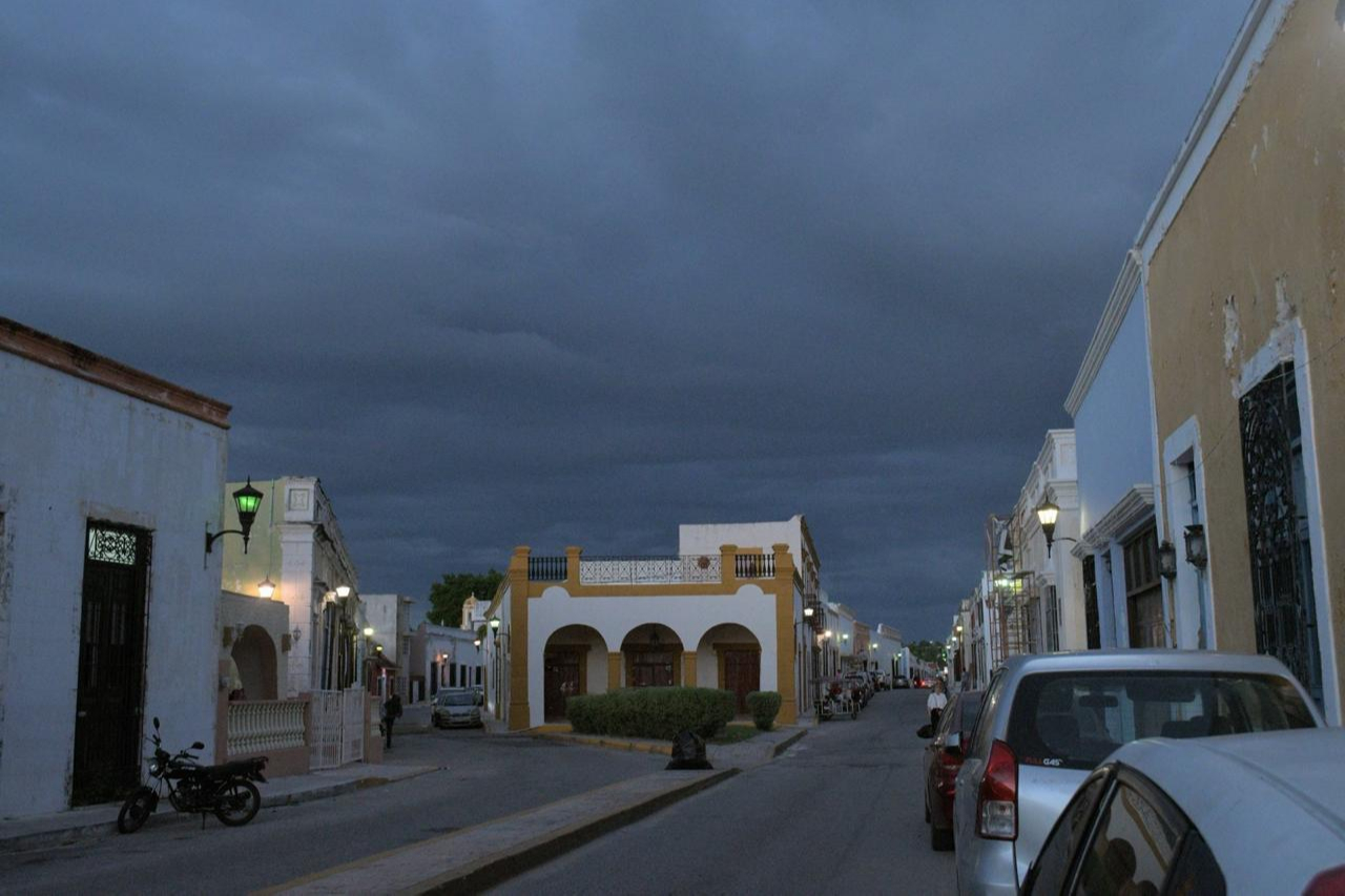 Las lluvias seguirán en toda la entidad, aunque con días calurosos. Las lluvias seguirán en toda la entidad, aunque con días calurosos.
