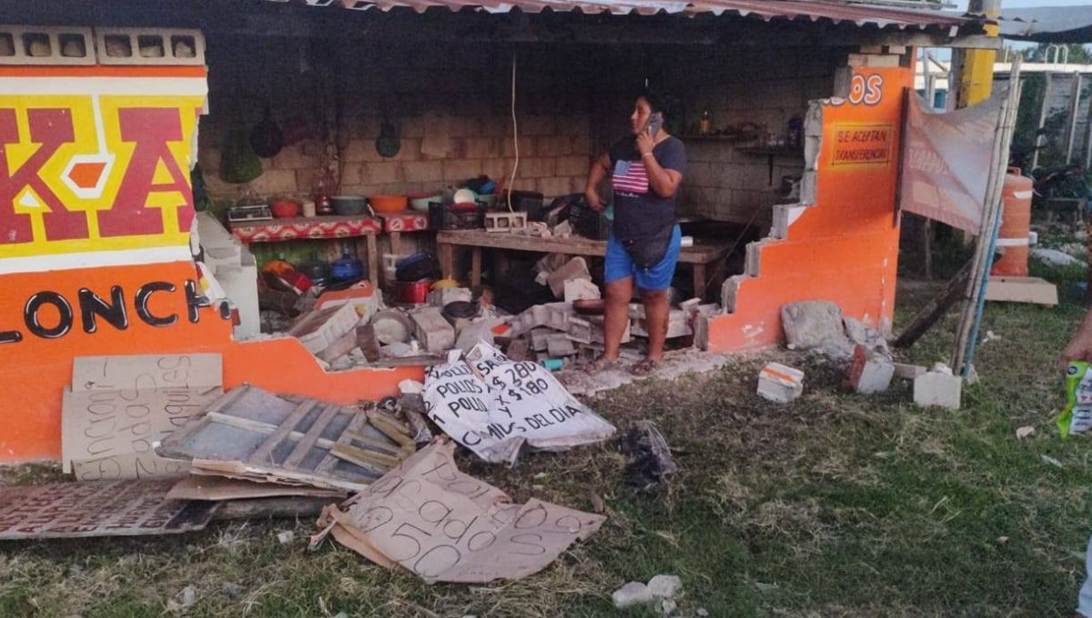 Conductor en estado de ebriedad deja daños materiales por 200 mil pesos, tras chocar contra un negocio y dos vehículos en Bacalar Conductor en estado de ebriedad deja daños materiales por 200 mil pesos, tras chocar contra un negocio y dos vehículos en Bacalar