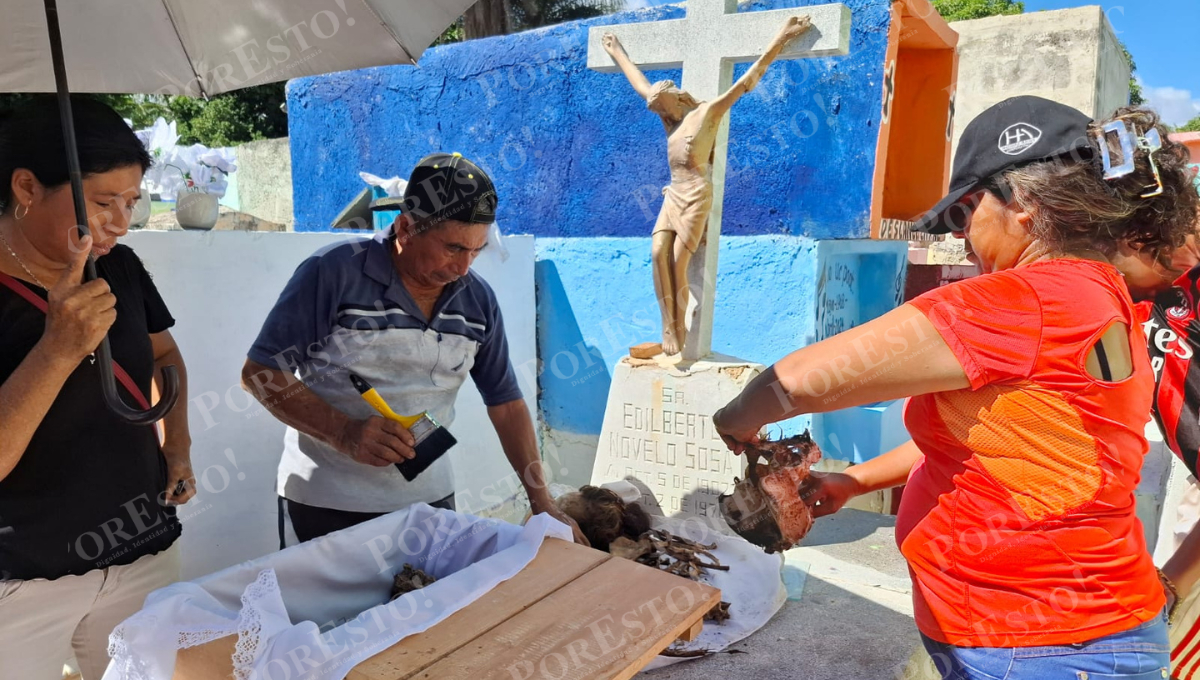 El viejo panteón recibe cada año a visitantes de todo el mundo El viejo panteón recibe cada año a visitantes de todo el mundo