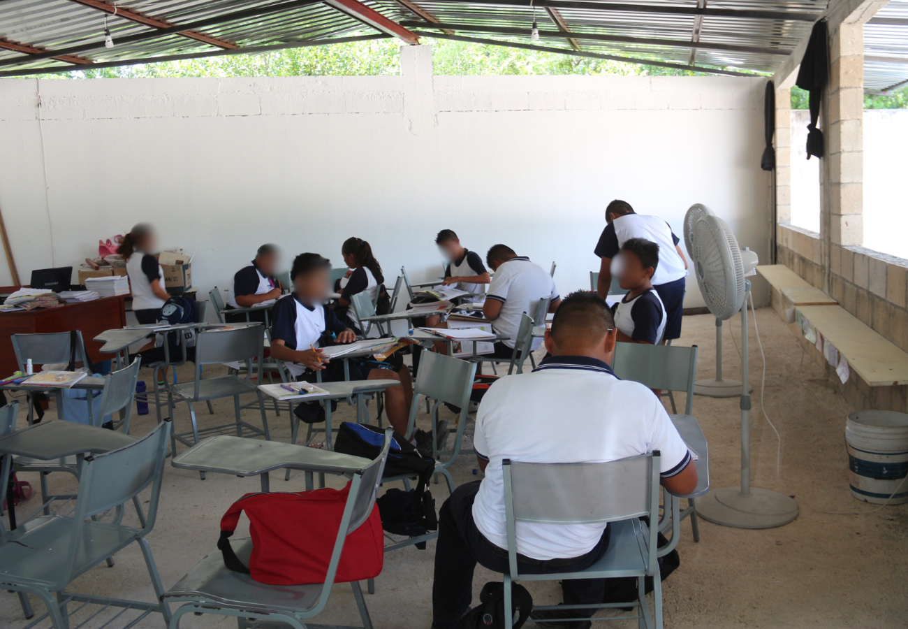 En Lázaro Cárdenas, algunos planteles tienen filtraciones En Lázaro Cárdenas, algunos planteles tienen filtraciones