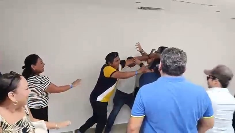Golpes y sillas volando: PAN responde a los hechos en Campeche Golpes y sillas volando: PAN responde a los hechos en Campeche
