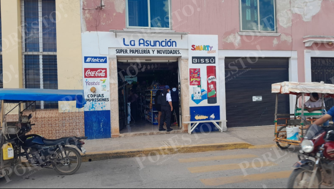 Sorprenden a dos menores robando en papelería de Dzitbalché; cámaras captan el momento Sorprenden a dos menores robando en papelería de Dzitbalché; cámaras captan el momento