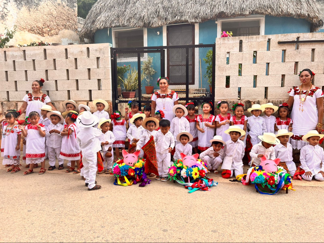 “Celebremos Campeche”: escuelas indígenas llenan de alegría y tradición la zona escolar 03