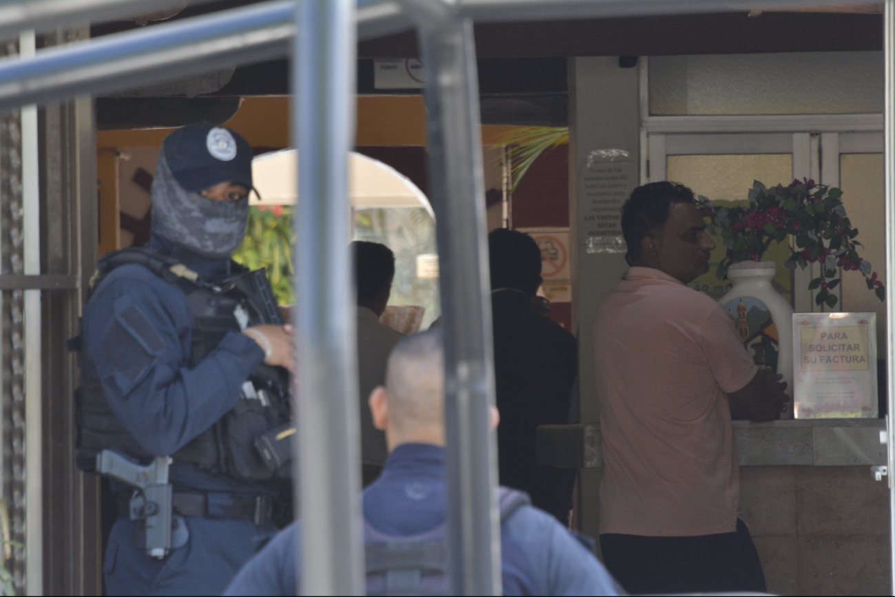 Directivos del sector de negocios se sorprendieron ante las investigaciones. Directivos del sector de negocios se sorprendieron ante las investigaciones.