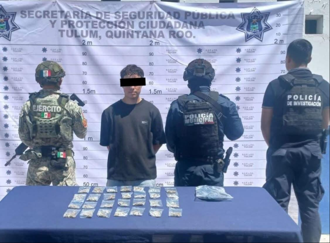 Kevin “N” detenido en Tulum con 28 envoltorios de marihuana.