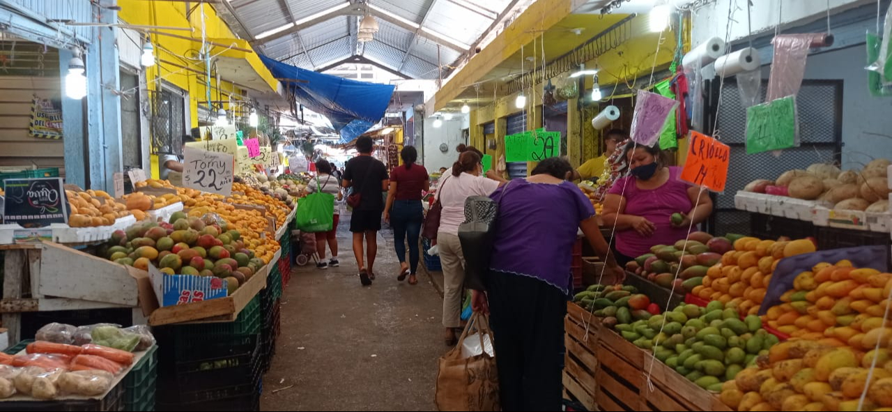 También se colocaron ventiladores nuevos en el área de “chicharroneros”