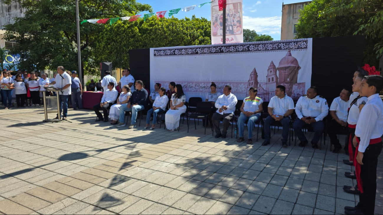 En Escárcega se llevó a cabo un homenaje cívico conmemorativo