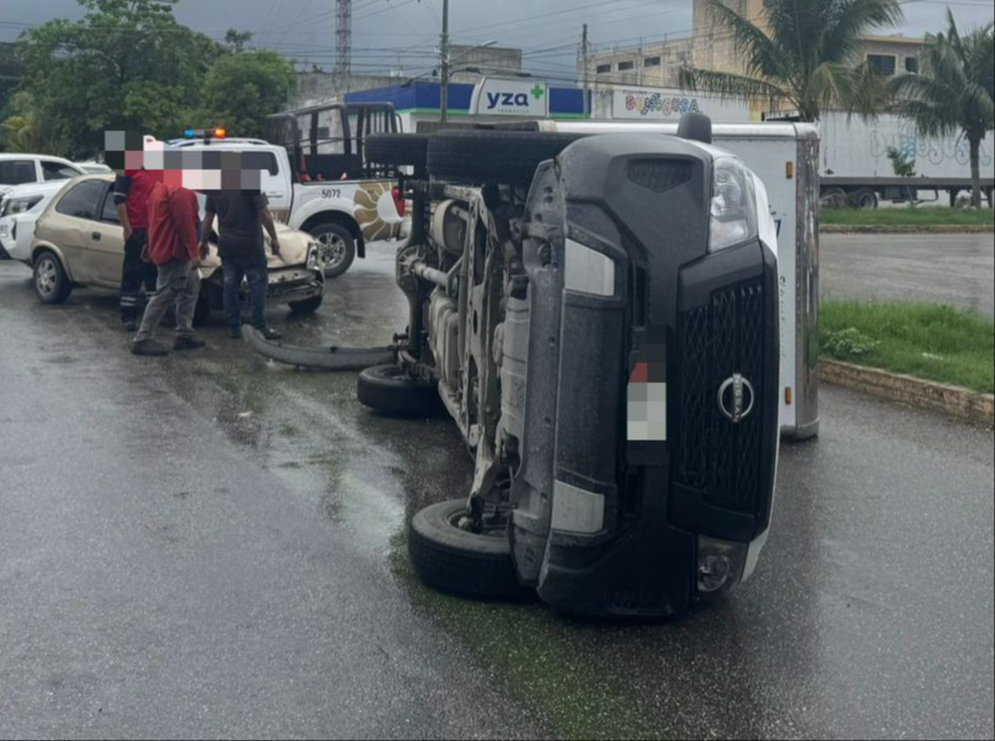 Durante este lunes las autoridades reportaron al menos cuatro accidentes viales
