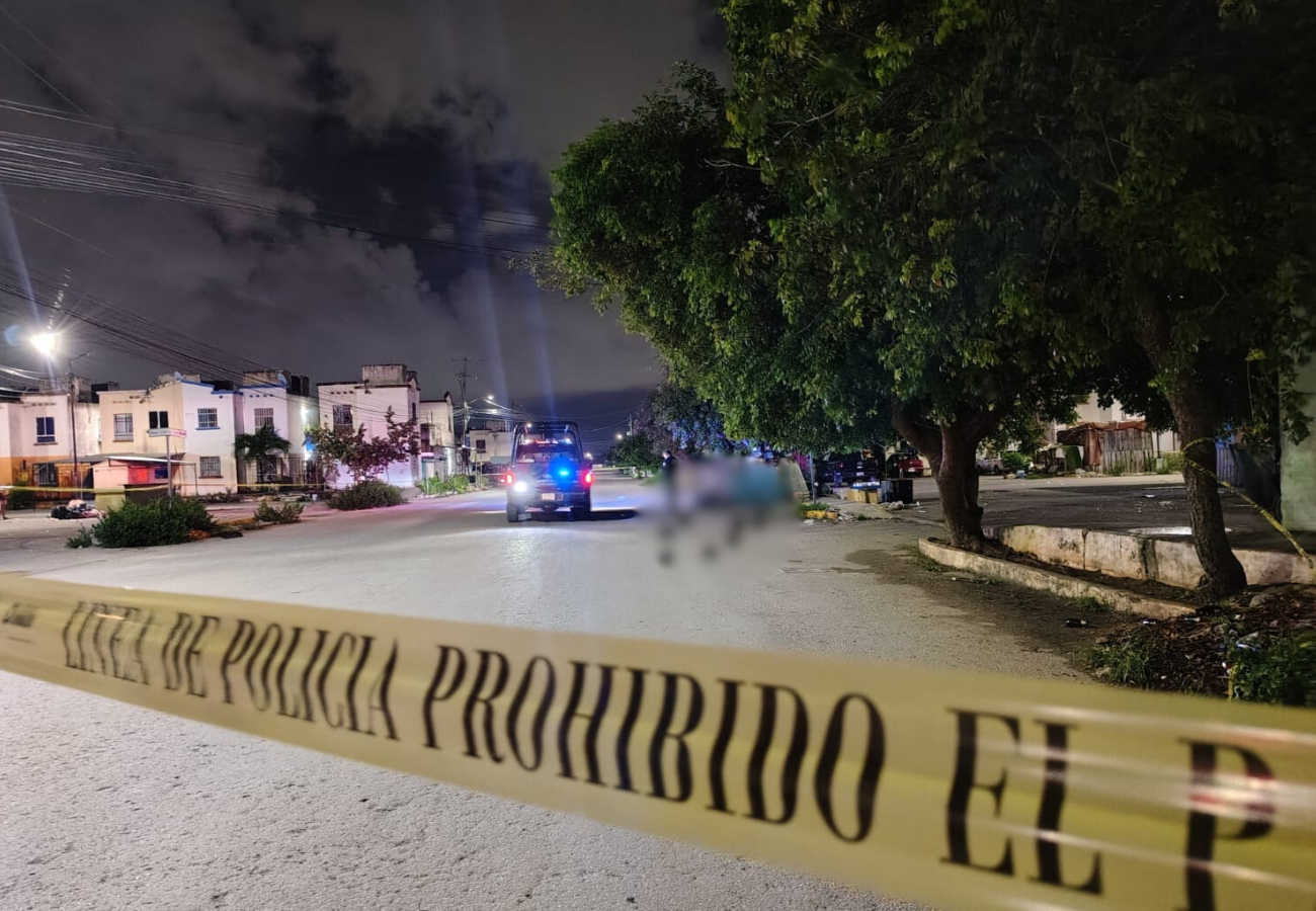 La víctima quien permanece sin ser identificada, fue hallada maniatada y con la boca encintada