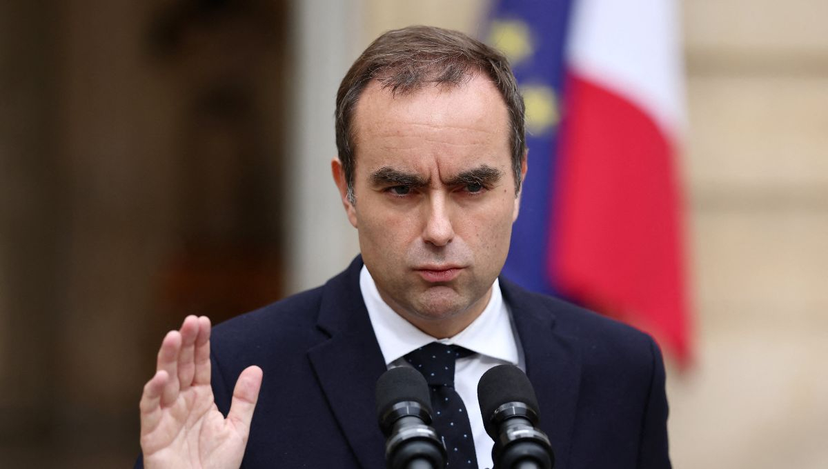 Sébastien Lecornu, considerado un aliado cercano de Macron, fue nombrado primer ministro apenas el mes pasado