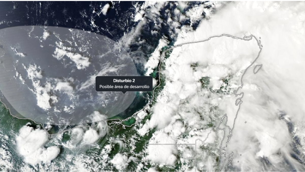Zona de baja presión con 10% de probabilidad de desarrollo ciclónico provocará lluvias intensas y vientos en la Península de Yucatán y el sur de México.