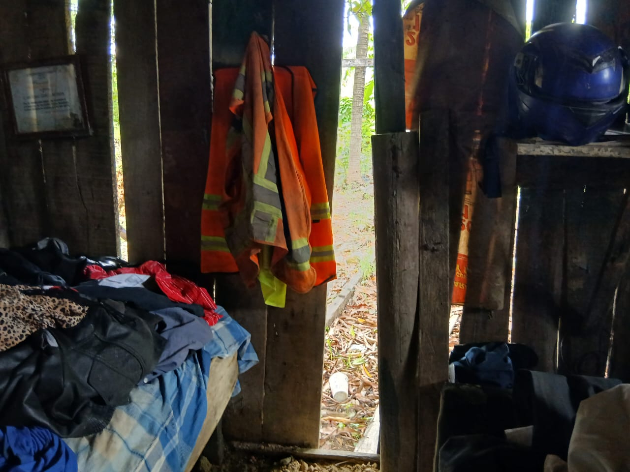 Un vecino de Escárcega fue víctima de un robo en su humilde vivienda en la colonia Benito Juárez.