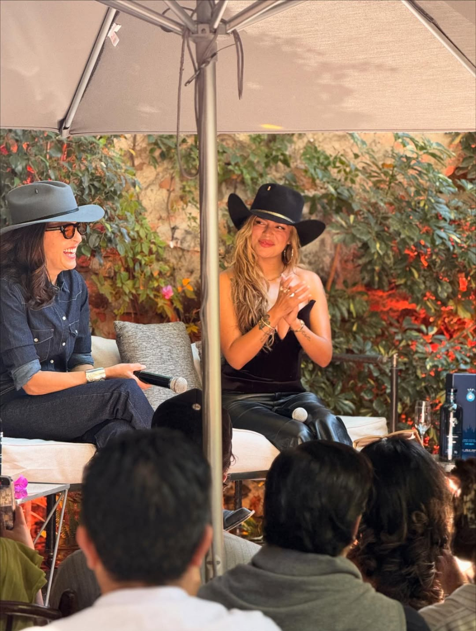 La colombiana está en México