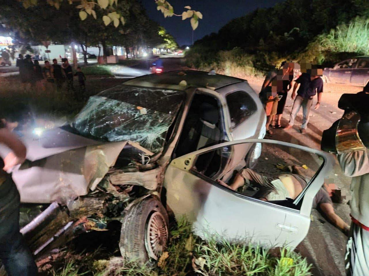 Paramédicos confirmaron que el conductor ya no presentaba signos vitales.