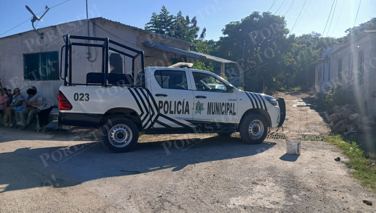Una mujer de 43 años fue atacada a machetazos por un hombre de la tercera edad en la colonia Tierra y Libertad de Champotón. Una mujer de 43 años fue atacada a machetazos por un hombre de la tercera edad en la colonia Tierra y Libertad de Champotón.