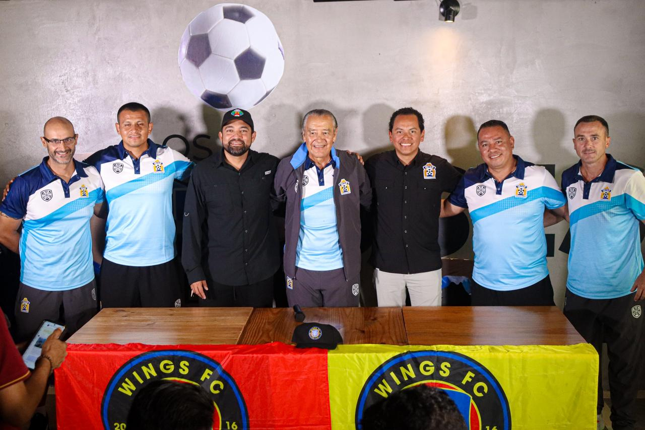 El estratega llega a Playa del Carmen con el objetivo muy claro.