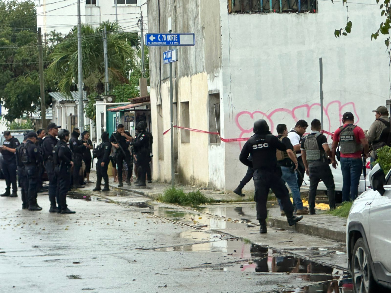 Familiares y padres de los menores acudieron a la SSC asegurando que no tenían relación con los hechos