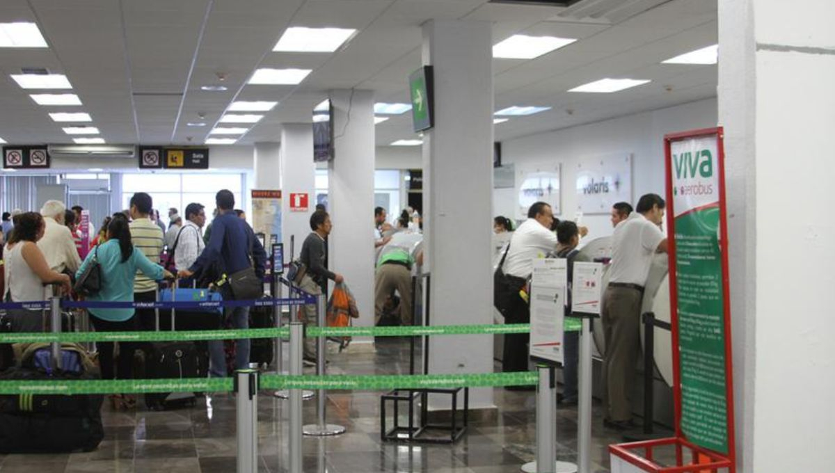 Genera retrasos en vuelos nacionales presencia de mal tiempo en Quintana Roo