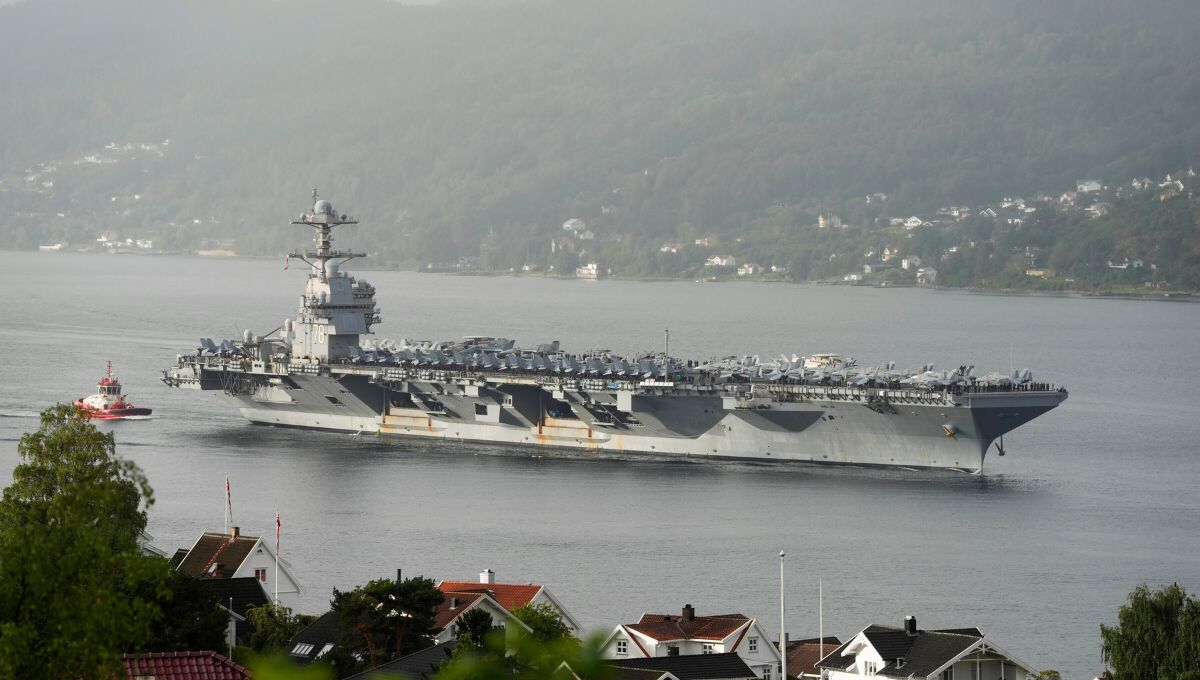 Aunque no se ha especificado la ubicación exacta del portaaviones, su despliegue  incrementa las especulaciones sobre una posible operación militar en Venezuela