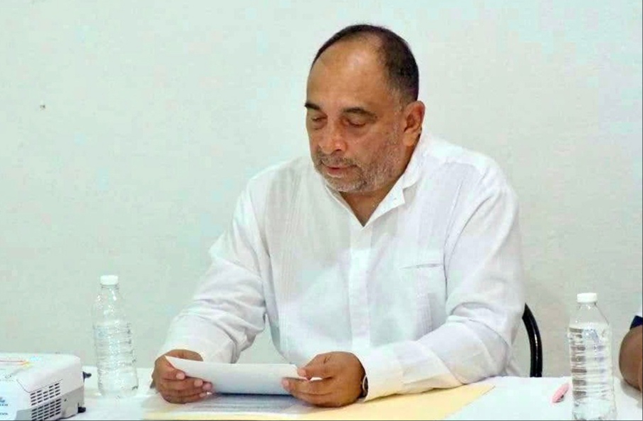 Alcalde de Hopelchén responde con burlas a denuncias por despojo de terreno