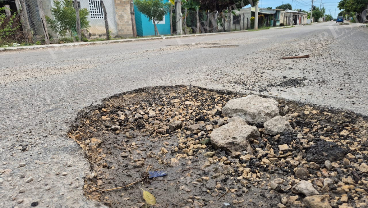 La falta de bacheo ha generado verdaderos “cráteres” en los tramos de la calle 31, entre 14 y 12, y entre 12 y 10.