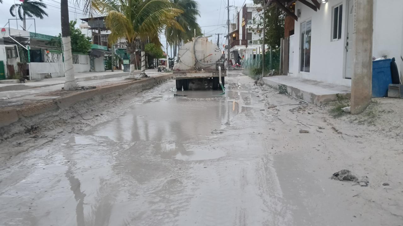 Según reportes, Punta Cocos está gravemente anegada y es una de las áreas más desatendidas