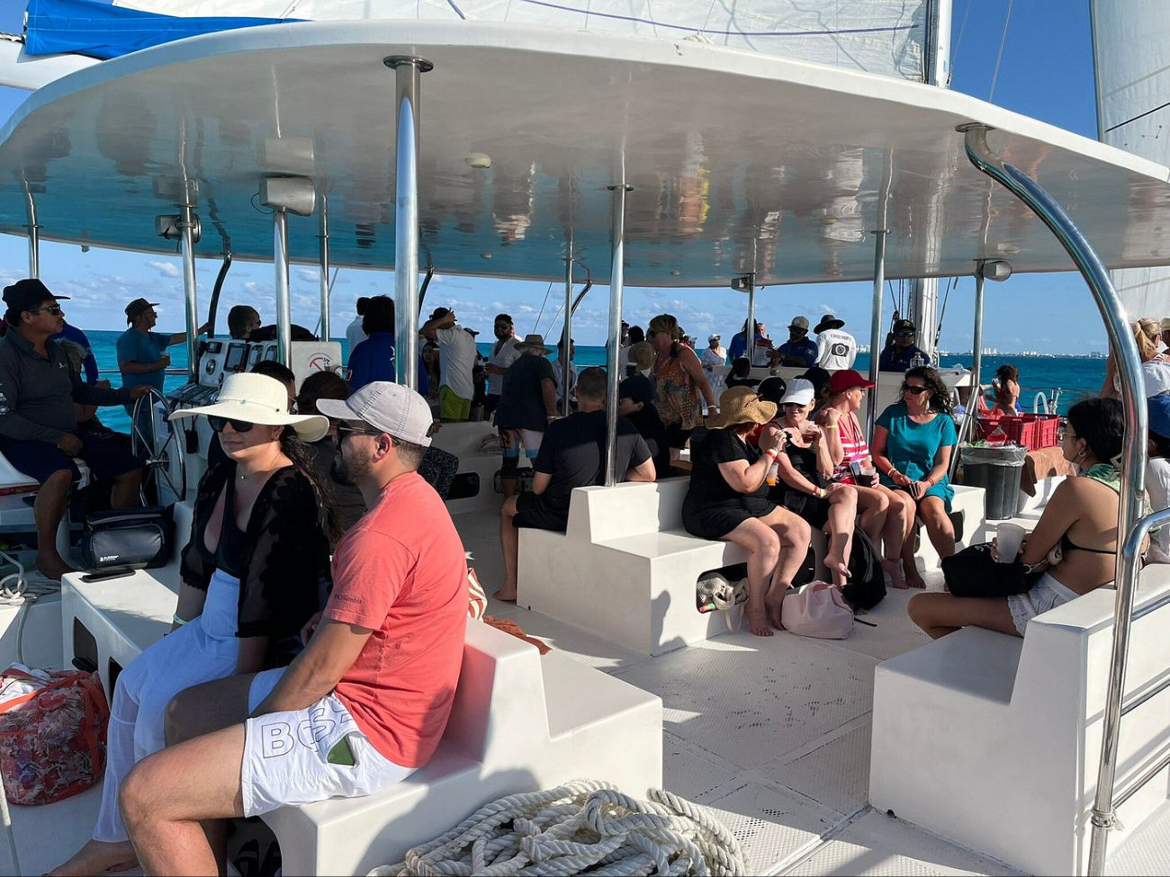 La suspensión de los viajes a Isla Contoy se prolongará por cuarto día para reanudar viajes mañana, cuando el cielo se despeje