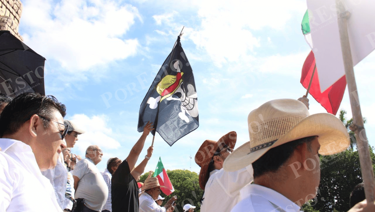 Manifestantes de todas las edades participaron, lo que generó dudas sobre el carácter juvenil del movimiento.