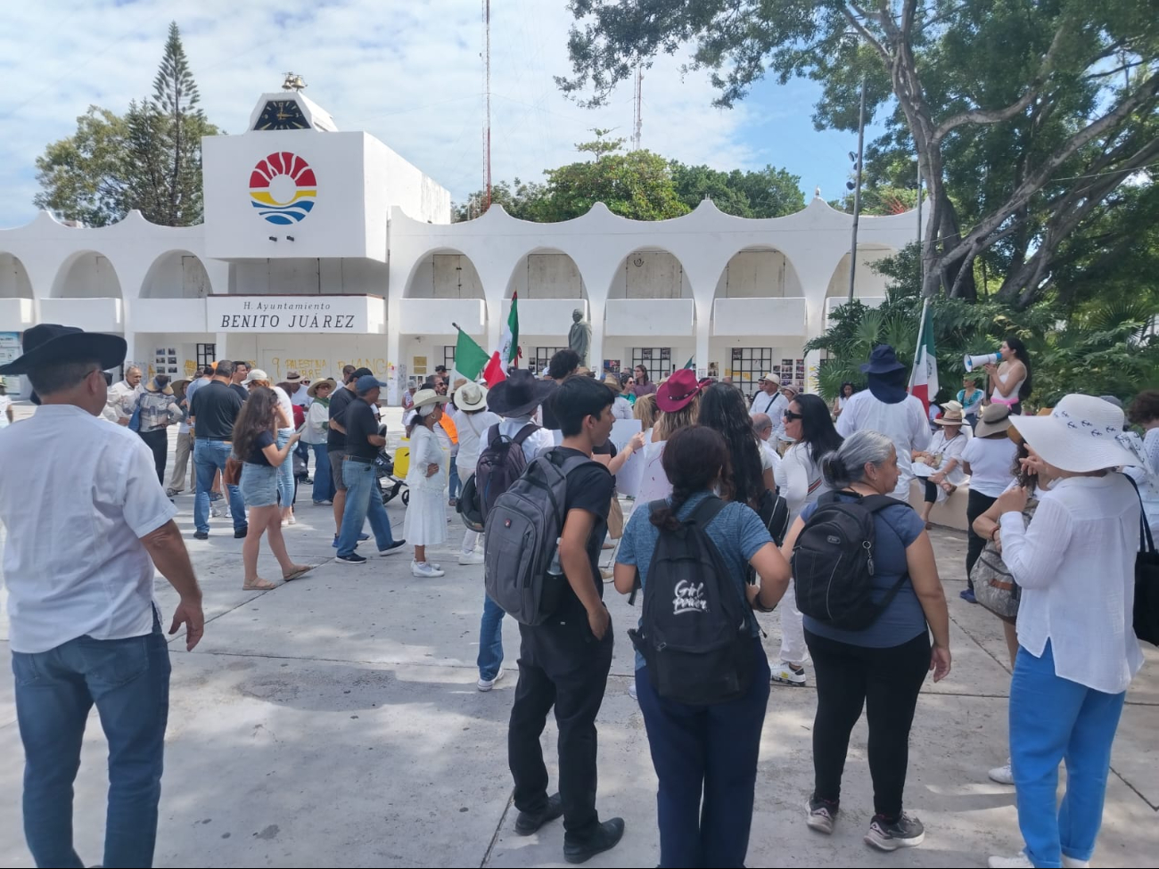 Se escucharon consignas contra la inseguridad, la corrupción y el gobierno.